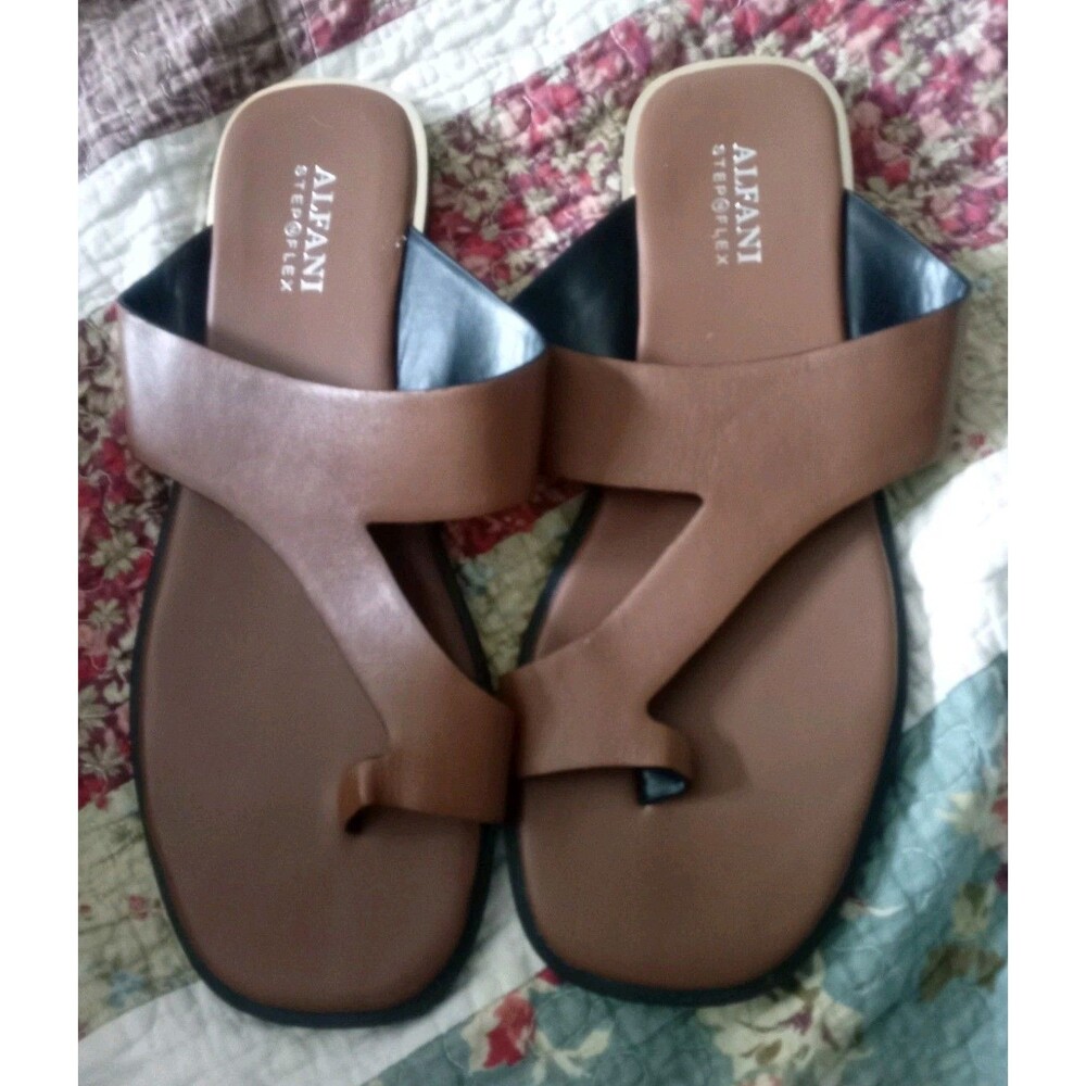 Women's 9M Alfani Sandals  W/ Toe Loop Step Flex Brown Leather